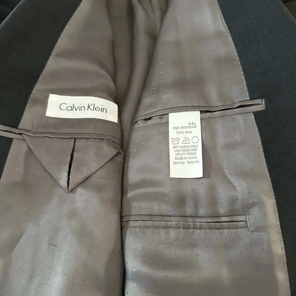 Calvin Klein 44L Men Blazer Dark Grey Sport Coat 2 Button 1 Vent pin stripe - Picture 9 of 14